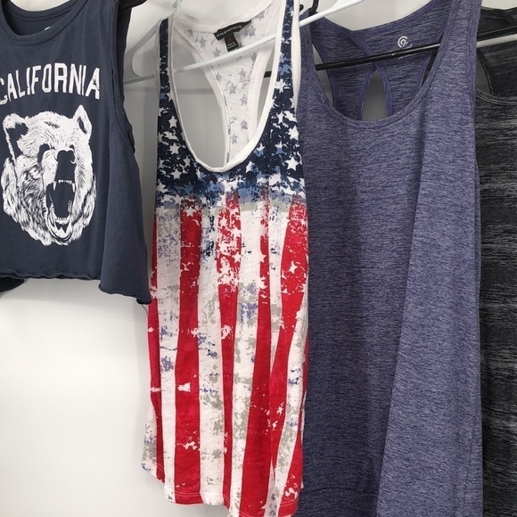 Lot of 4 Tops Size XS (3 Racer Back Tanks, 1 Crop Top) - Picture 3 of 6